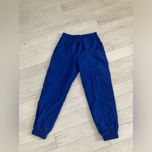 New WILO athletic joggers size varies color multi.